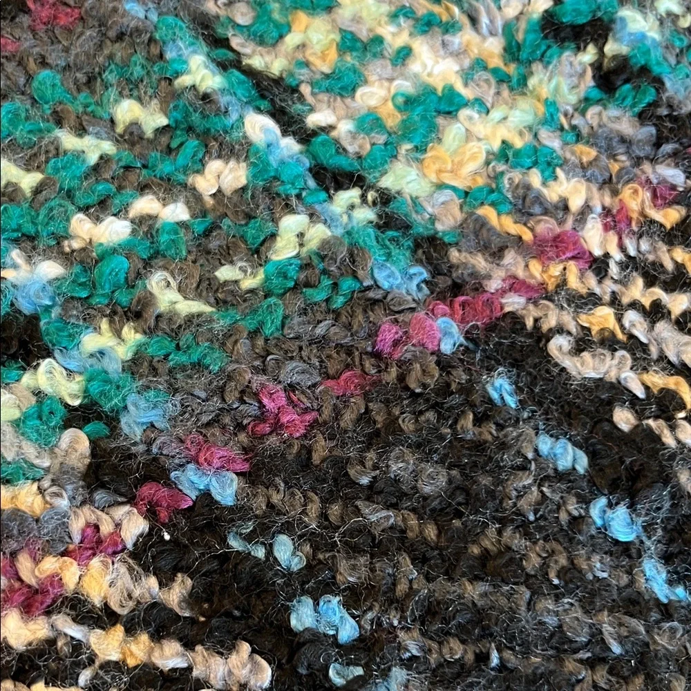 V. FRAAS Multicolor Winter Scarf